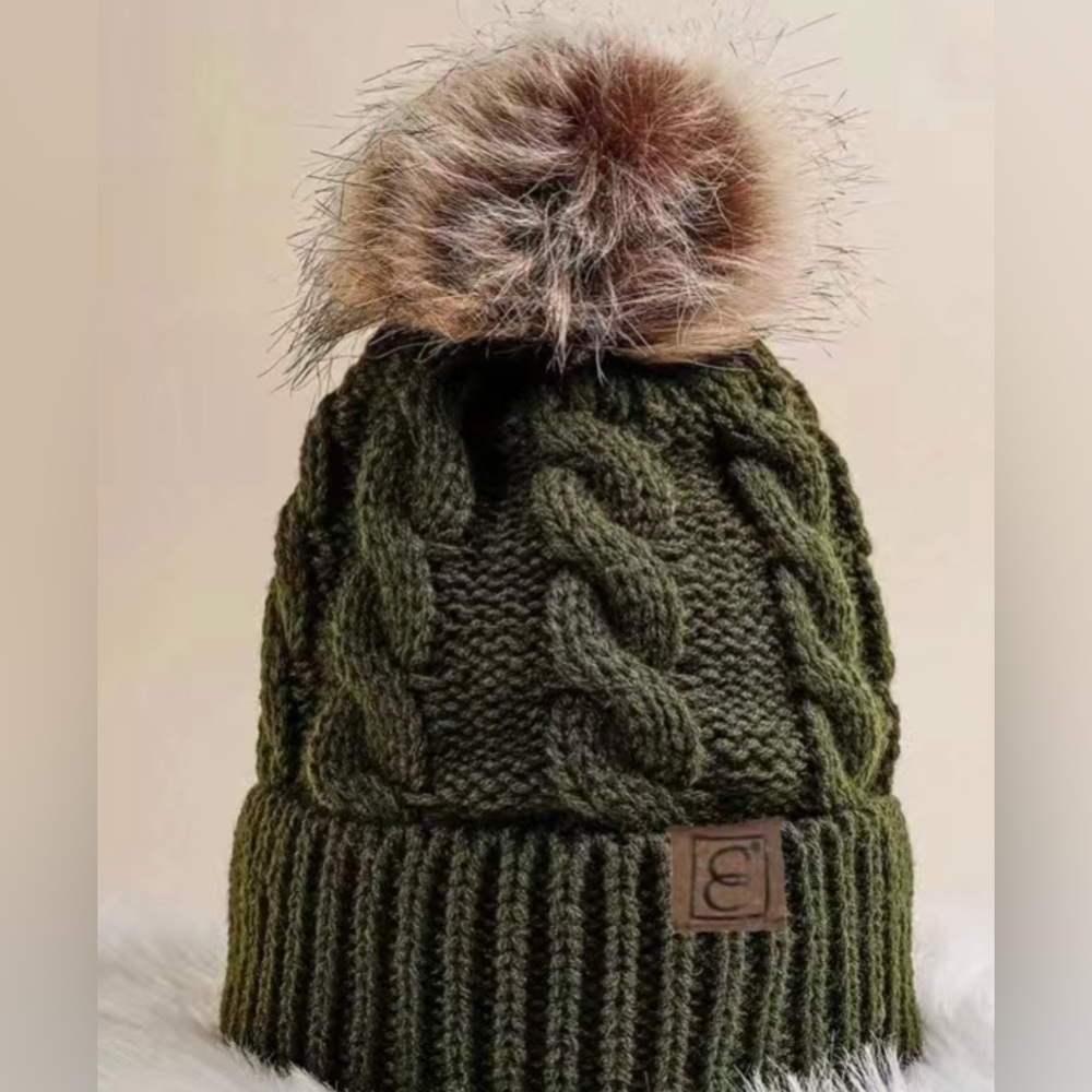 Classic Ribbed Knitted Beanie With Pom Solid Color